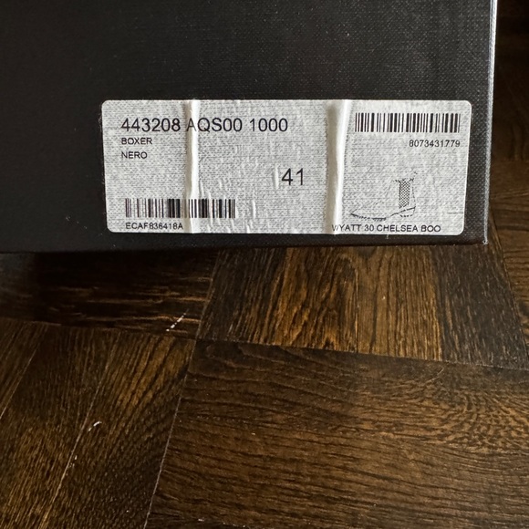 Saint Laurent Wyatt Chelsea Boot - Picture 5 of 6